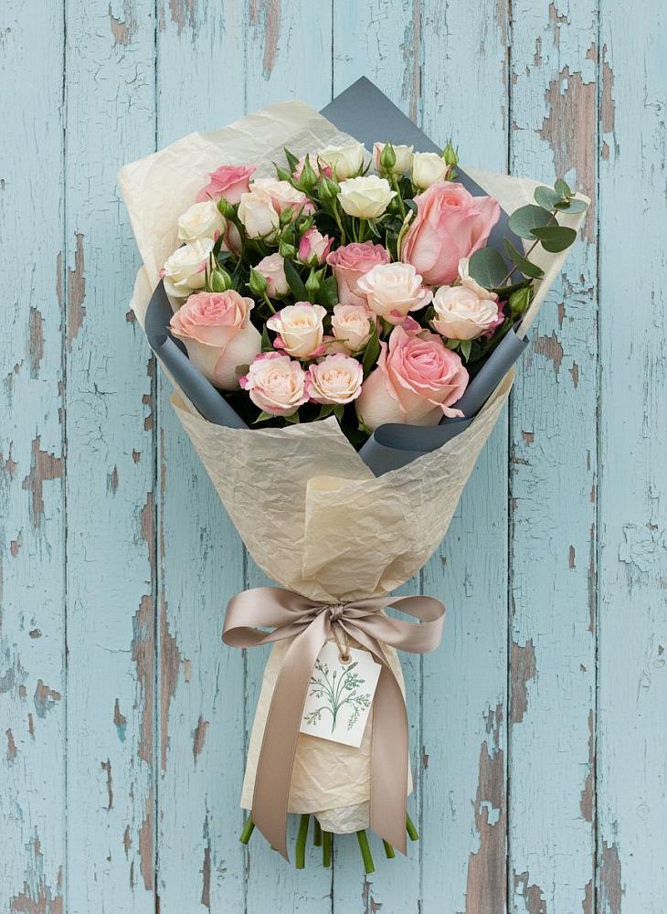 Букет цветов из: Розы в Старотитаровской