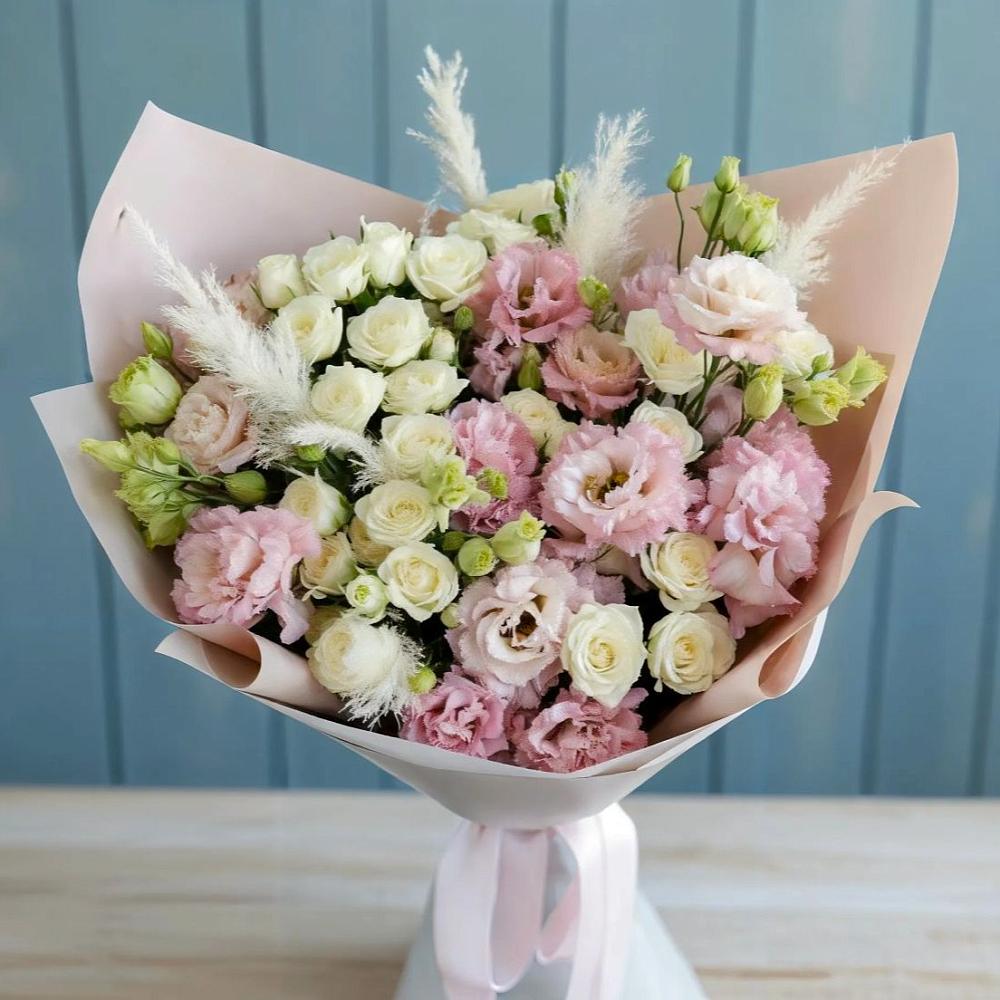 Букет цветов из: Альстромерии и Розы в Старотитаровской