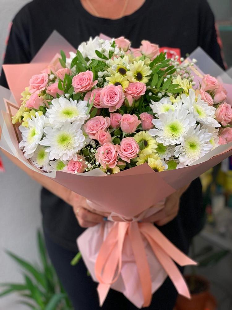 Букет цветов из: Розы и Хризантемы в Старотитаровской