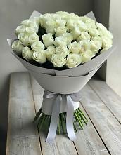 Букет 35 Белых роз в Старотитаровской