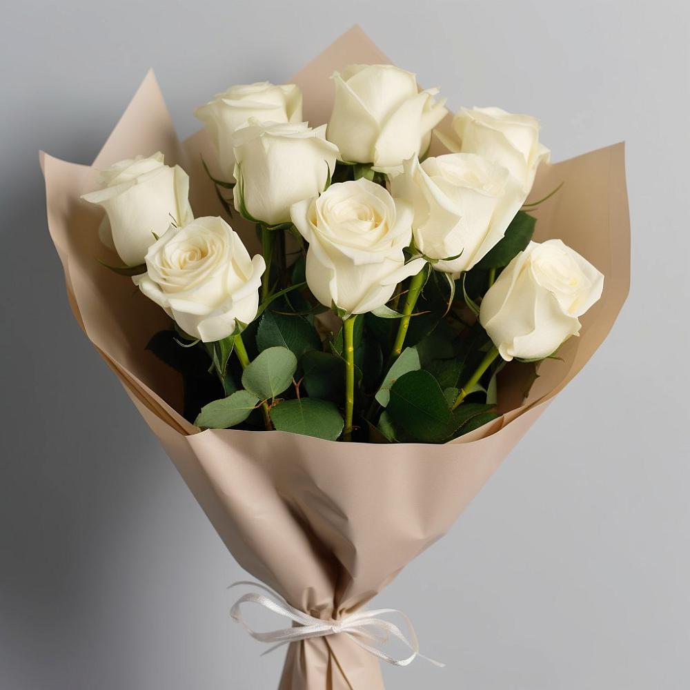 Букет 9 Белых роз Эдлесс Лав в Старотитаровской