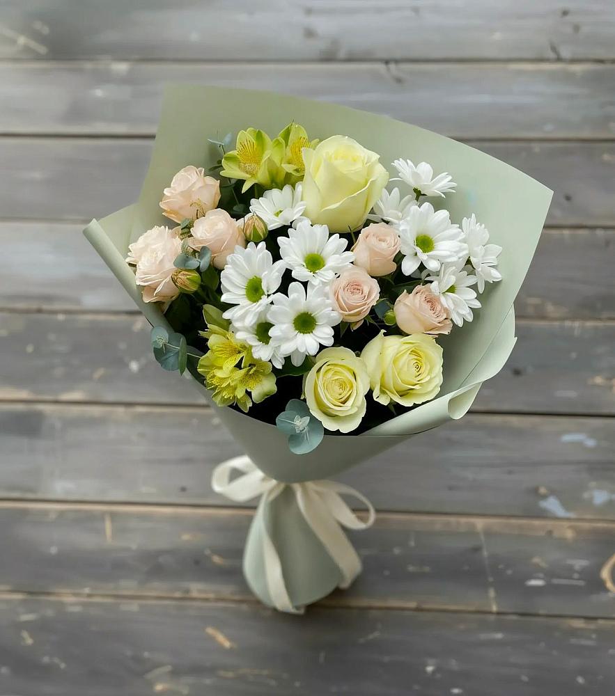 Букет цветов из: Альстромерии, Розы и Хризантемы в Старотитаровской