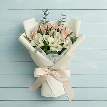 Букет цветов из:  Альстромерии #REPLACE_PRED# Старотитаровской