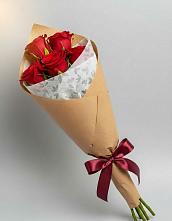 Букет цветов из:  Розы в Старотитаровской