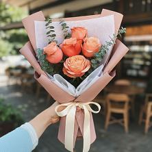 Букет цветов из:  Розы в Старотитаровской