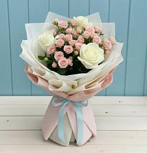 Букет цветов из:  Розы в Старотитаровской