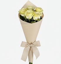 Букет цветов из:  Розы в Старотитаровской
