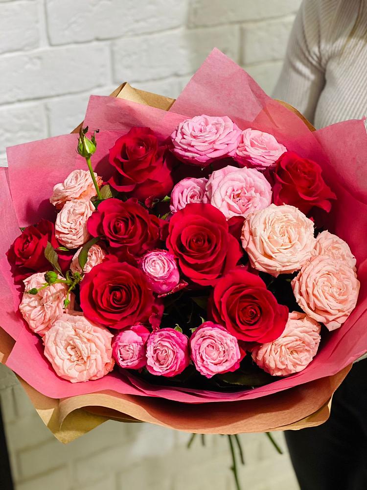 Букет цветов из: Розы в Старотитаровской