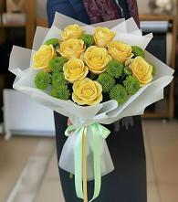 Букет цветов из:  Хризантемы и Розы в Старотитаровской