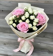 Букет цветов из:  Розы в Старотитаровской