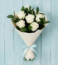 Букет цветов из:  Розы в Старотитаровской
