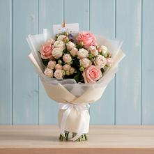 Букет цветов из:  Розы в Старотитаровской